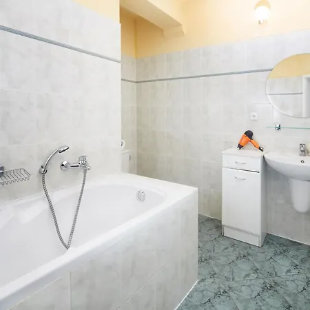 罗西尼酒店 招待所 Františkovy Lázně